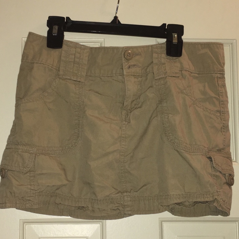 Cargo khaki skirt